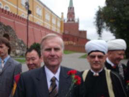 День города Москвы 2011.Президент ЕЛЦ АИ возлагает цветы к могиле неизвестного солдата